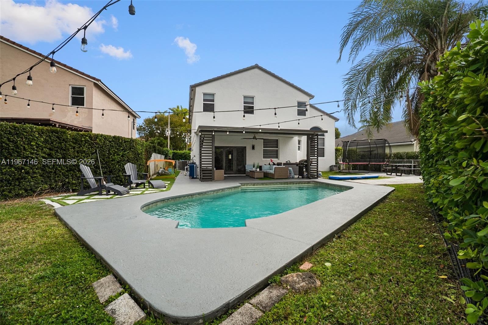 1034 NW 184th Way Pembroke Pines, FL 33029
