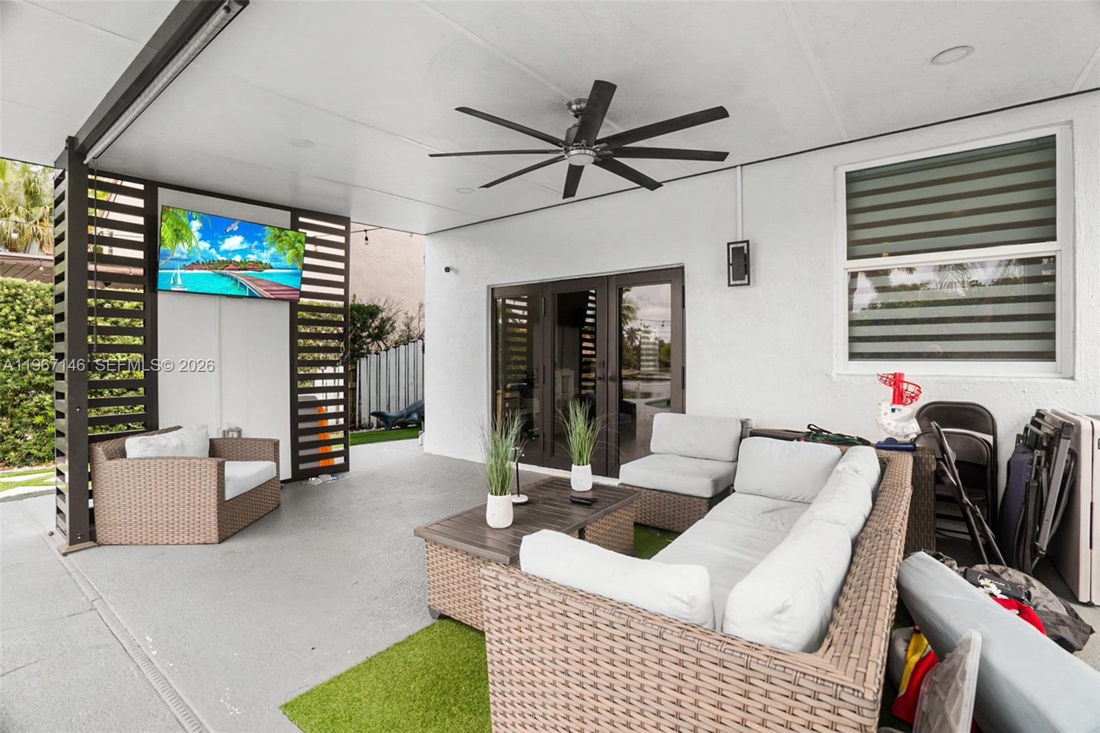 1034 NW 184th Way Pembroke Pines, FL 33029