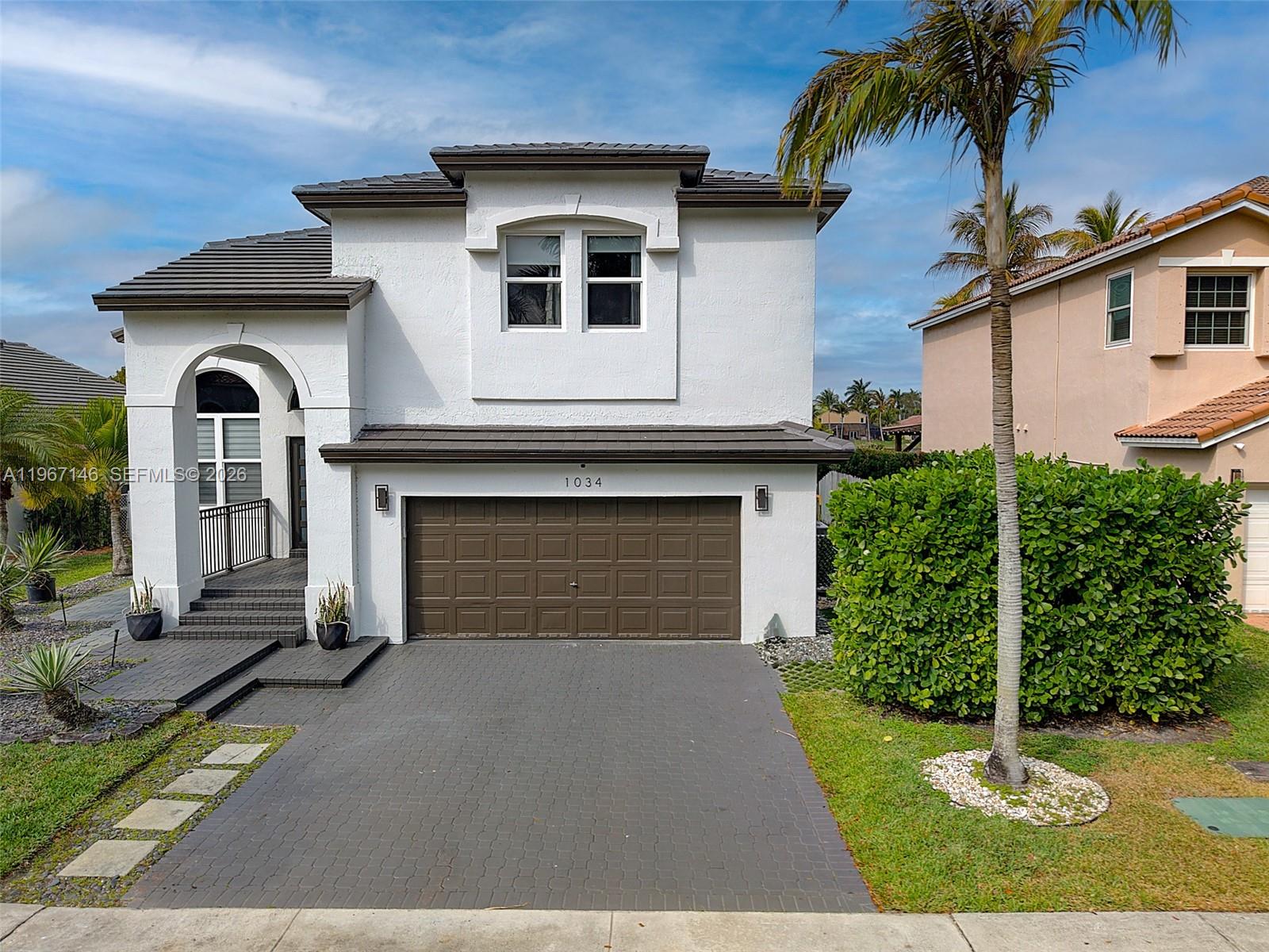 1034 NW 184th Way Pembroke Pines, FL 33029