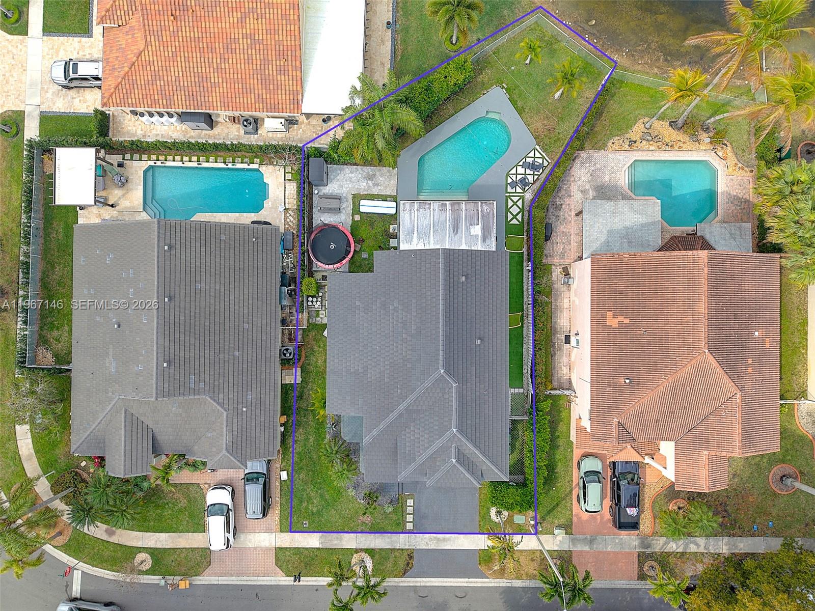 1034 NW 184th Way Pembroke Pines, FL 33029