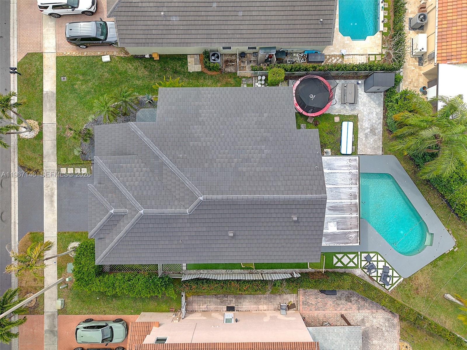 1034 NW 184th Way Pembroke Pines, FL 33029