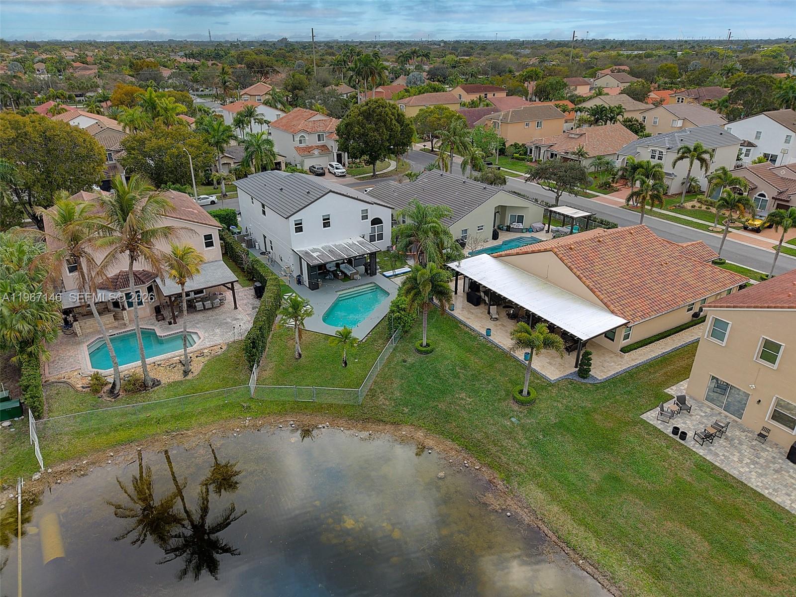 1034 NW 184th Way Pembroke Pines, FL 33029