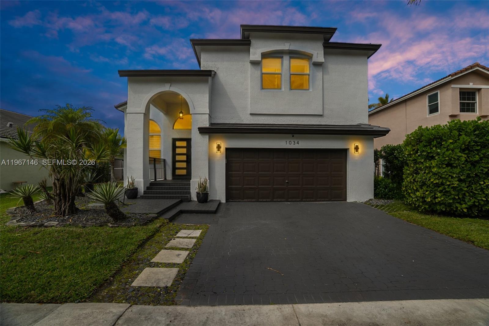 1034 NW 184th Way Pembroke Pines, FL 33029
