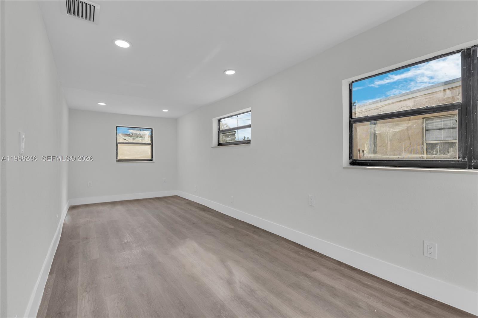 2330 Rutland St Opa Locka, FL 33054