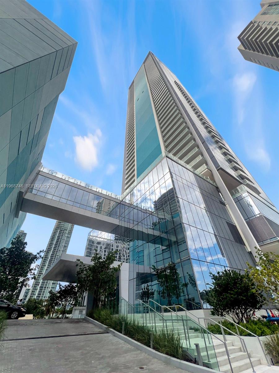 700 NE 26th Ter #4501