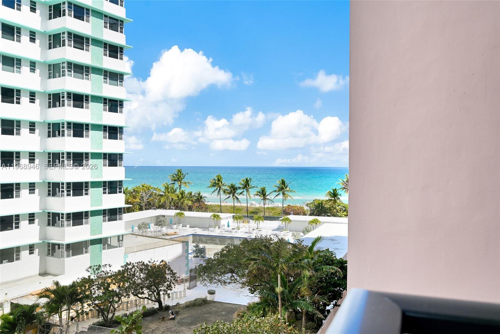5225 Collins Ave #714 Miami Beach, FL 33140