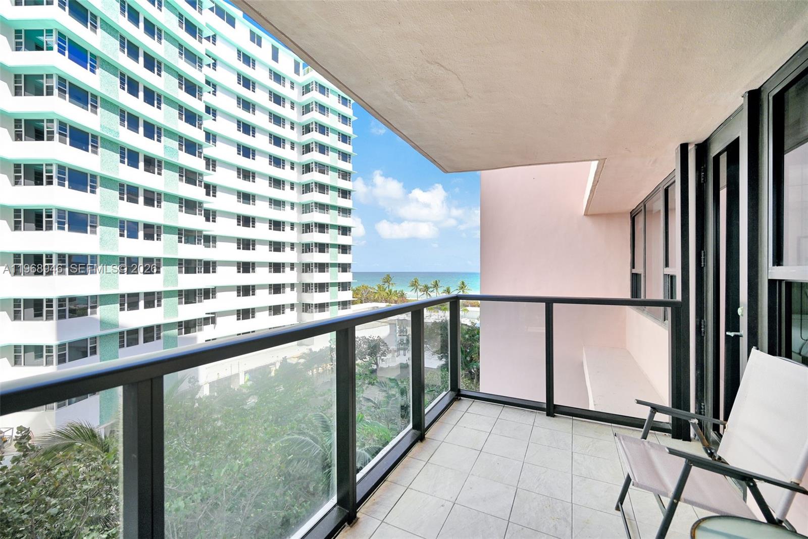 5225 Collins Ave #714 Miami Beach, FL 33140