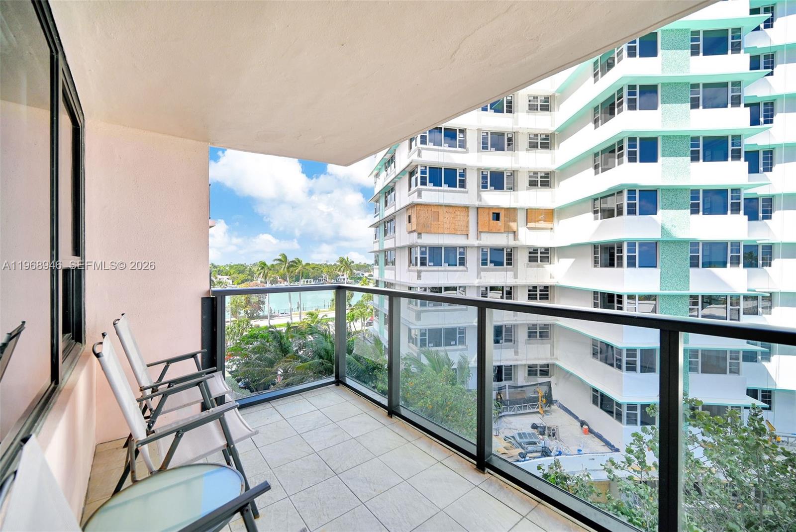 5225 Collins Ave #714 Miami Beach, FL 33140