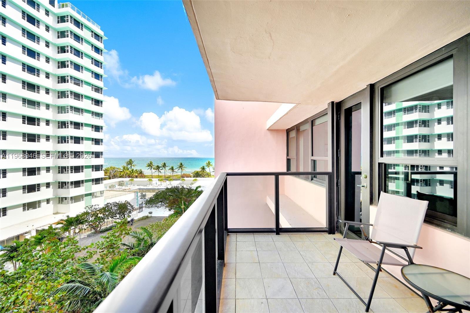 5225 Collins Ave #714 Miami Beach, FL 33140