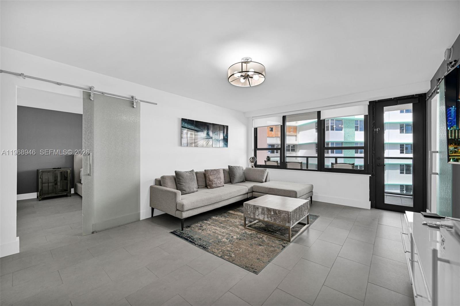 5225 Collins Ave #714 Miami Beach, FL 33140