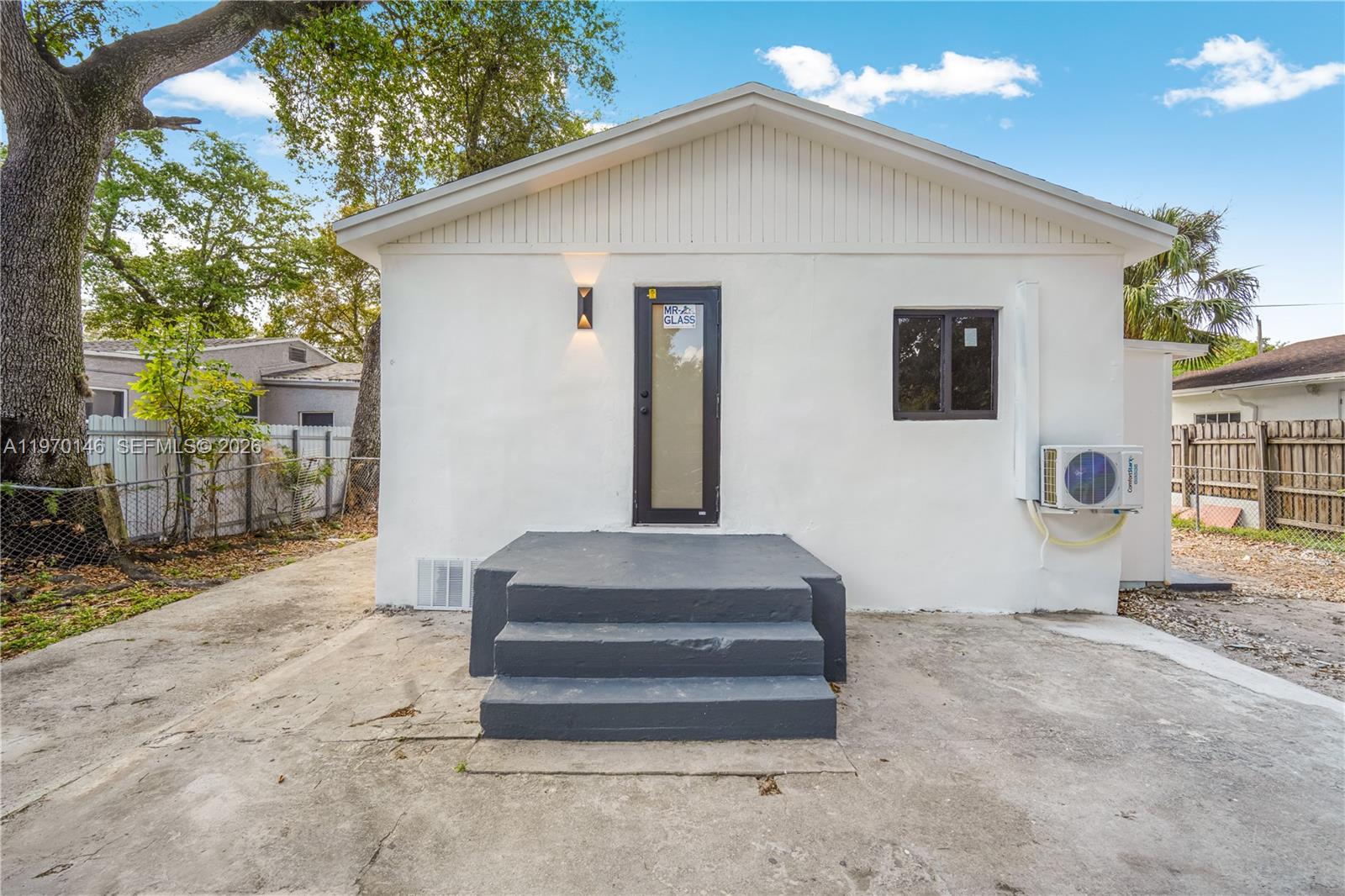 5511 NW 4th Ave Miami, FL 33127