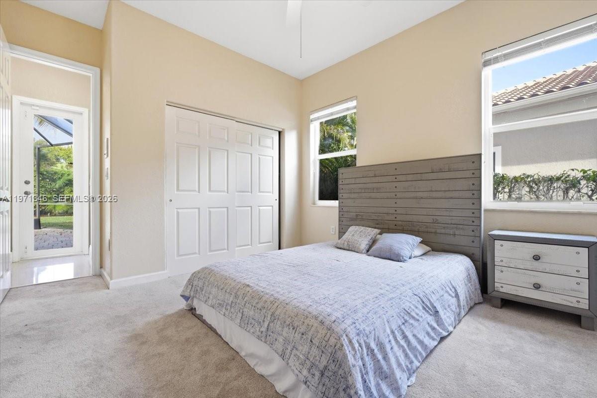 864 NW 123rd Dr Coral Springs, FL 33071