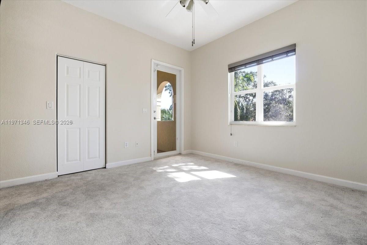 864 NW 123rd Dr Coral Springs, FL 33071