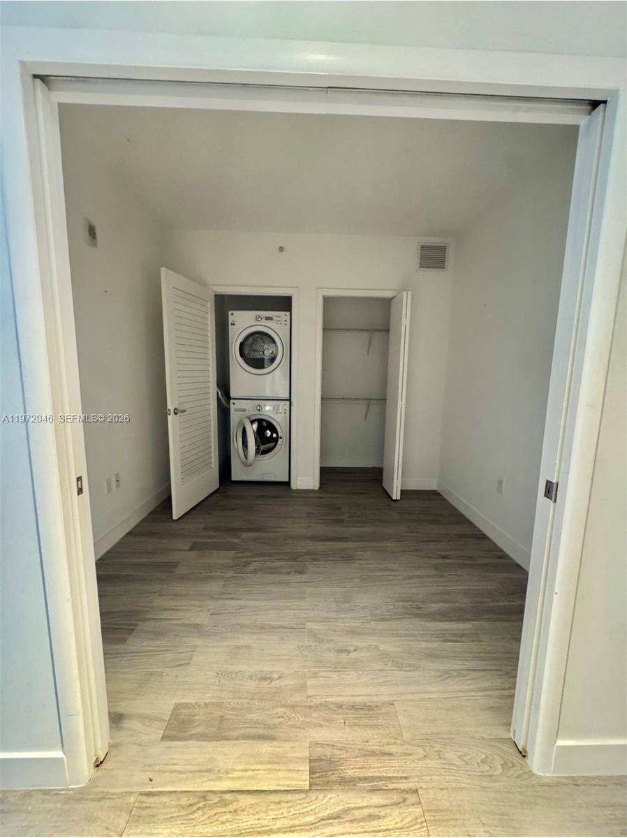 image 1010 Brickell6