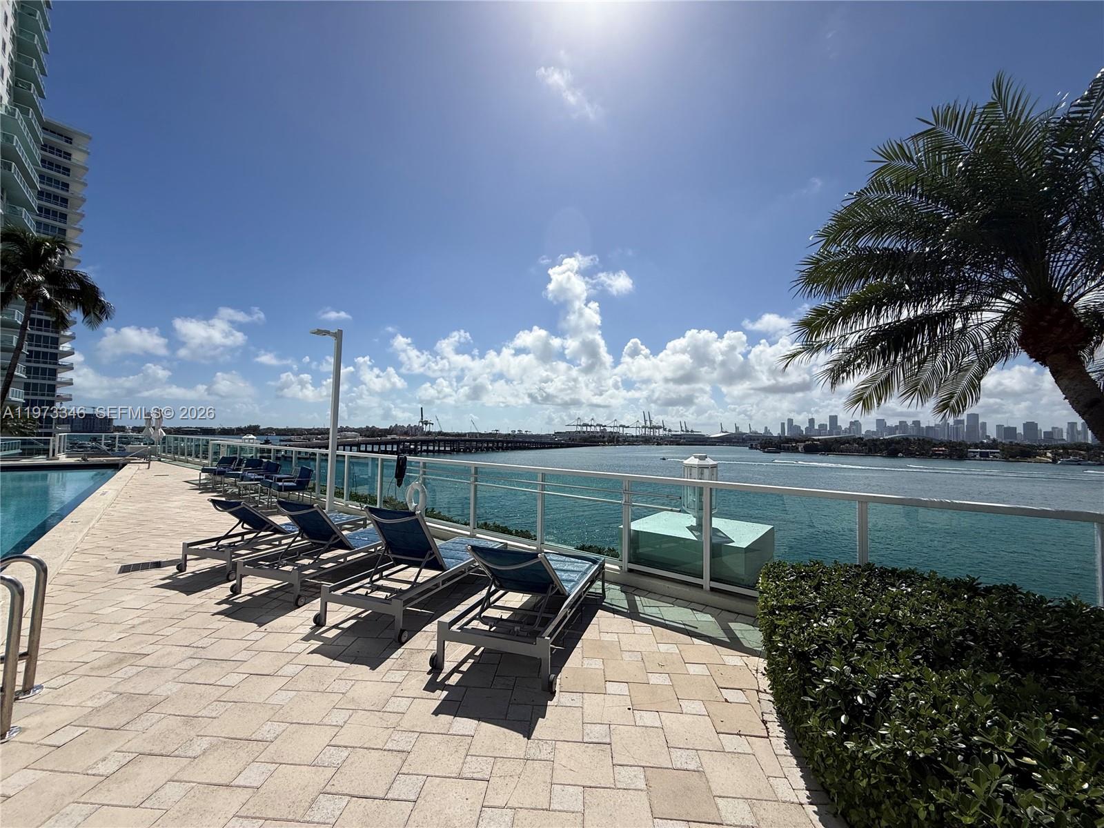 image The Floridian29