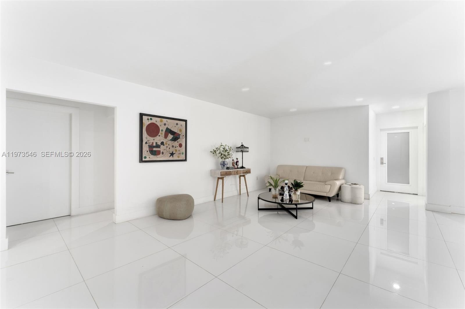 400 SW 24th Rd Miami, FL 33129