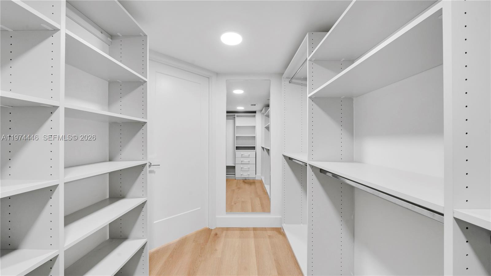 555 NE 34th St #704 Miami, FL 33137