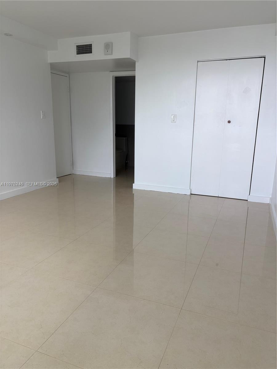 16558 NE 26th Ave #6I North Miami Beach, FL 33160