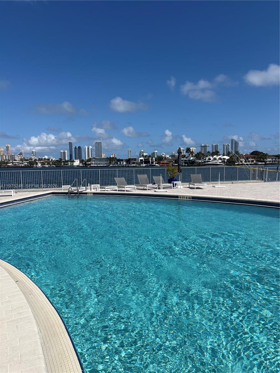 16558 NE 26th Ave #6I North Miami Beach, FL 33160