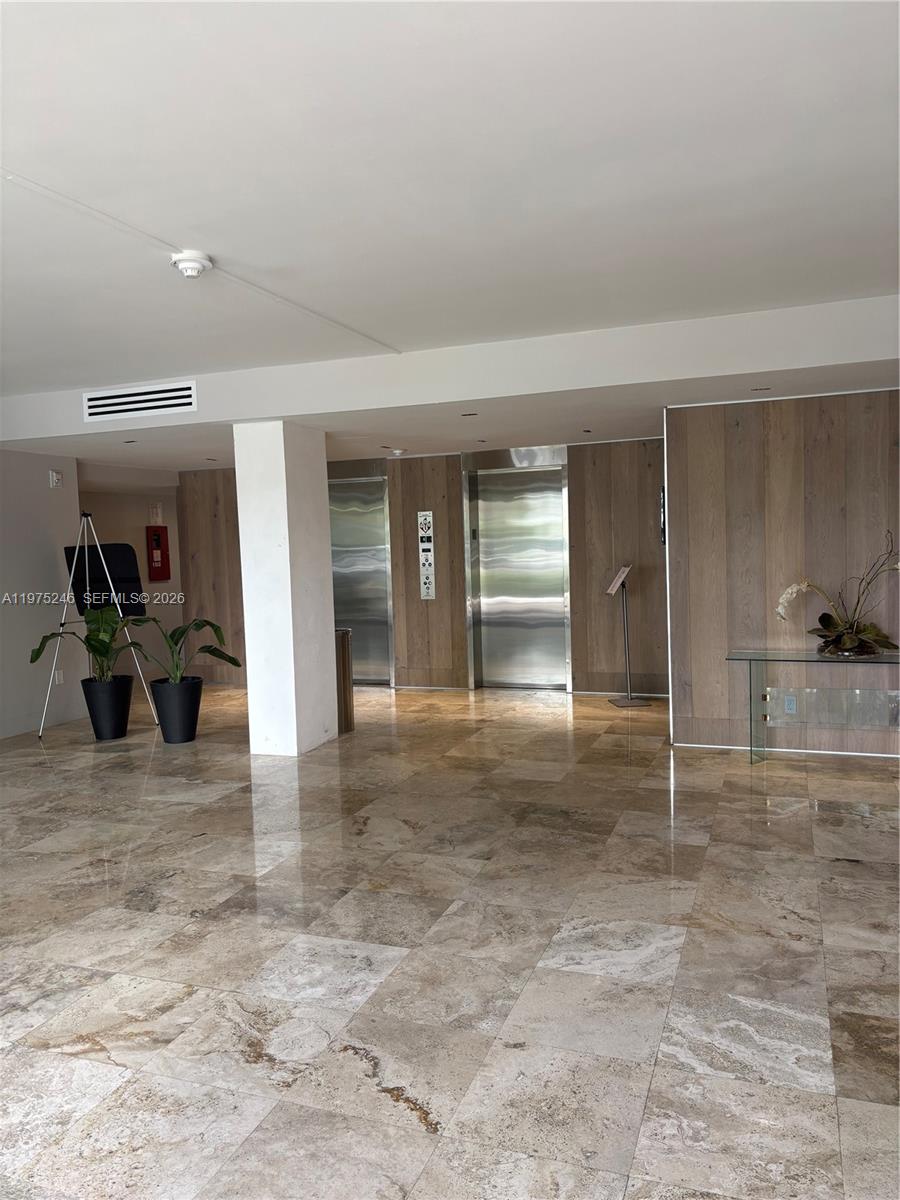 16558 NE 26th Ave #6I North Miami Beach, FL 33160