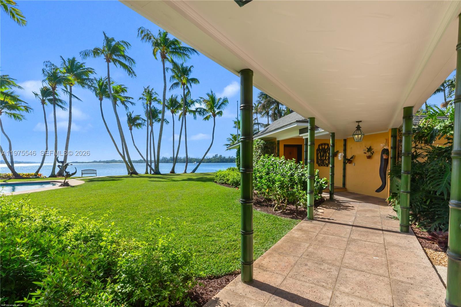 6 Riverview Rd Jupiter Island, FL 33455