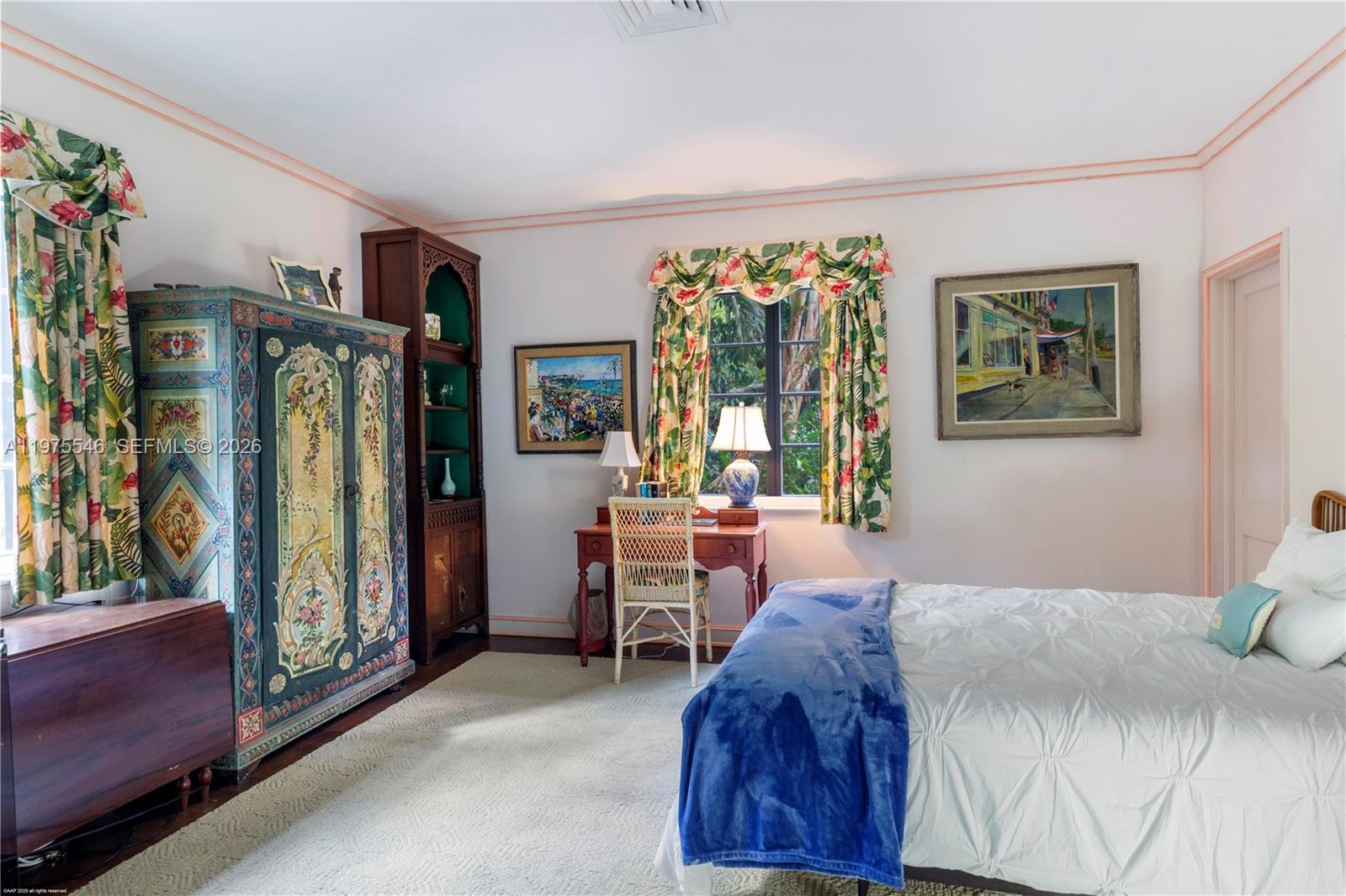 6 Riverview Rd Jupiter Island, FL 33455