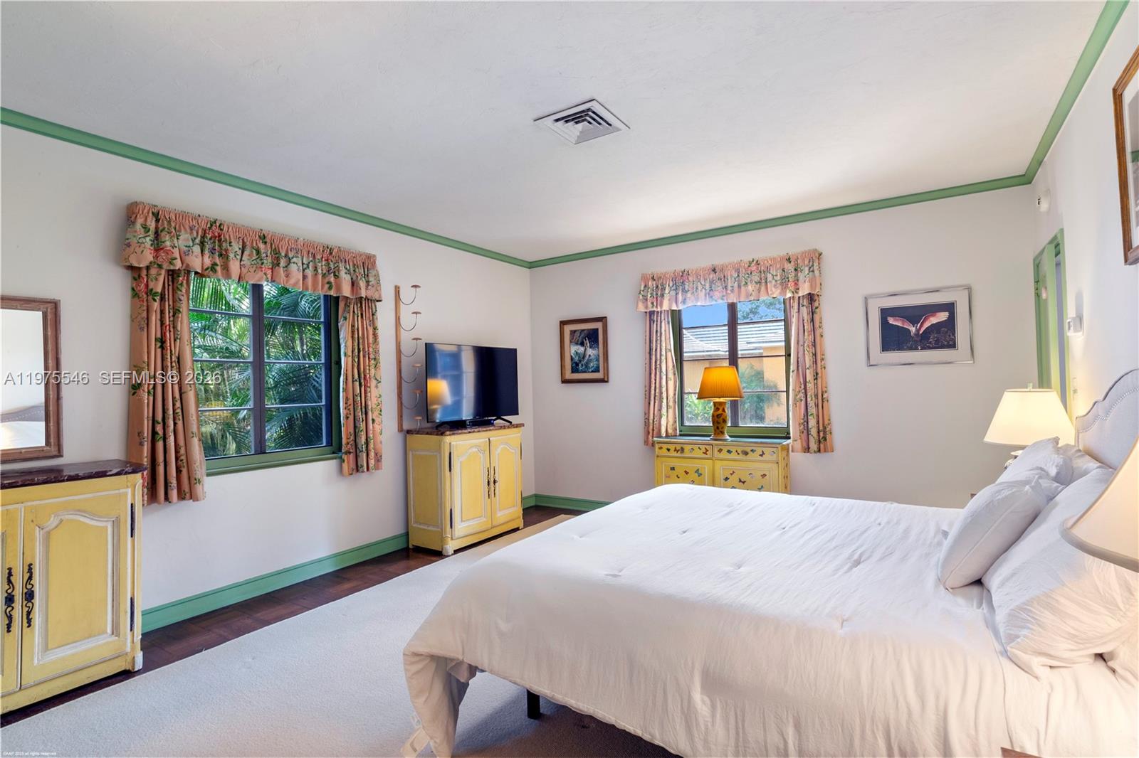 6 Riverview Rd Jupiter Island, FL 33455