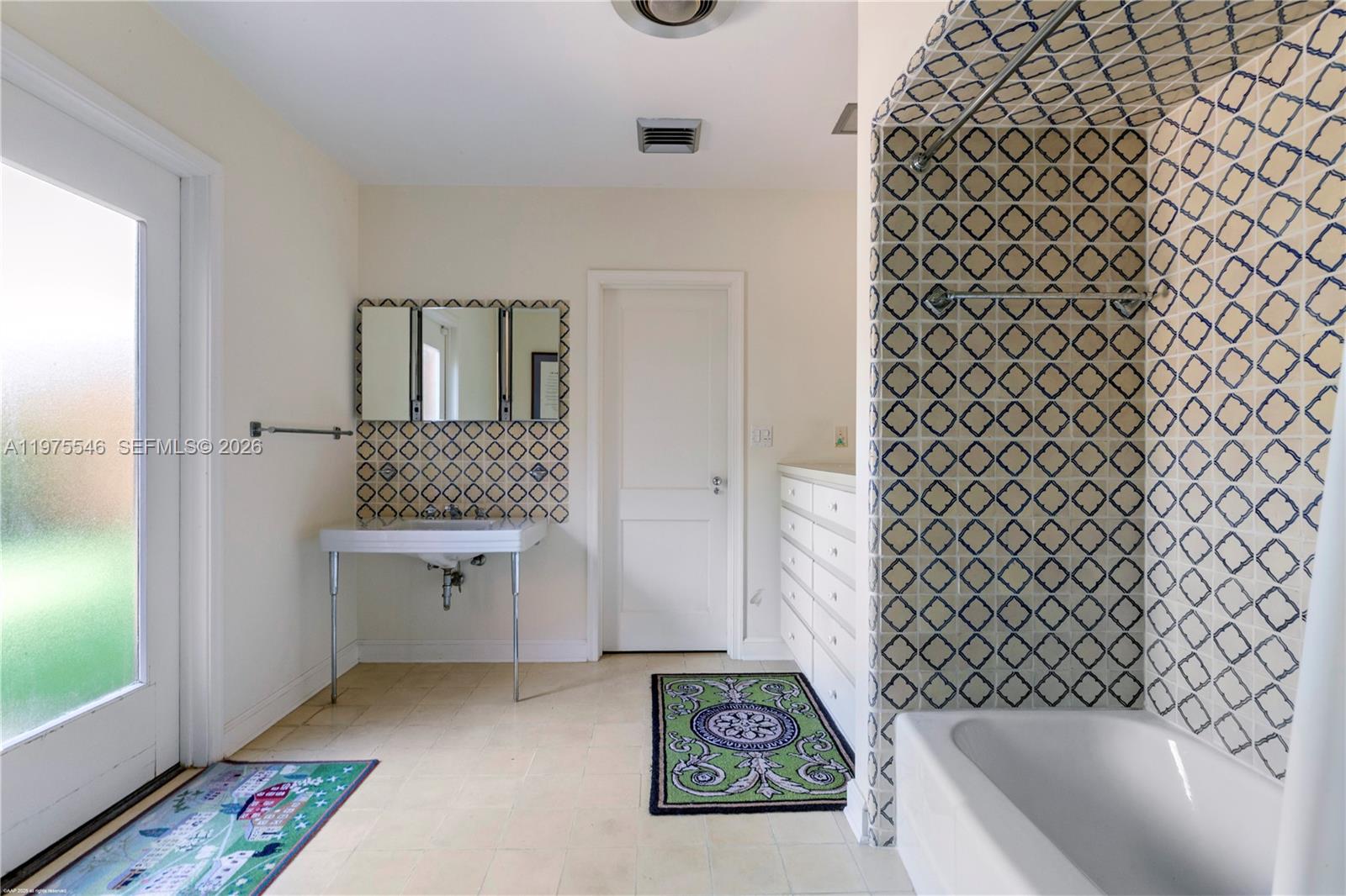 6 Riverview Rd Jupiter Island, FL 33455