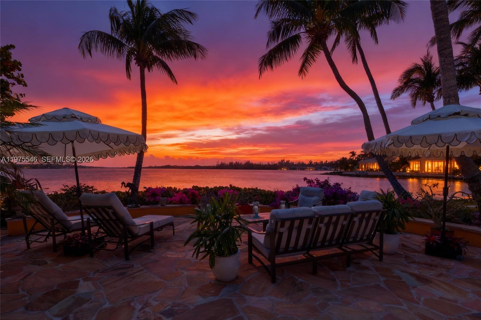 6 Riverview Rd Jupiter Island, FL 33455