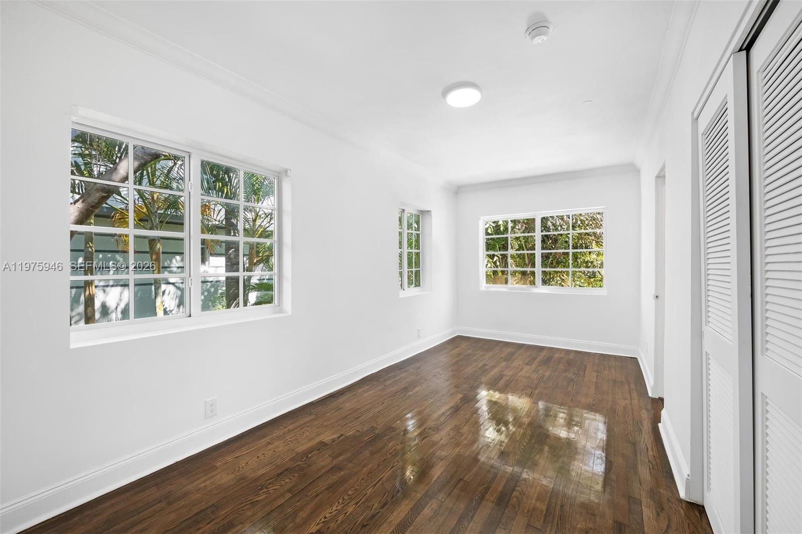 1545 Meridian Ave Miami Beach, FL 33139