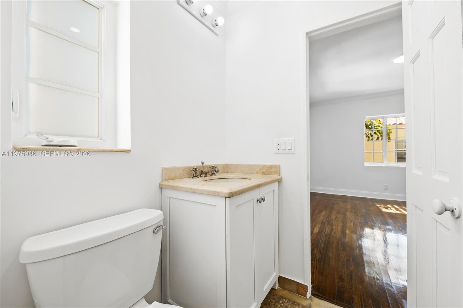 1545 Meridian Ave Miami Beach, FL 33139