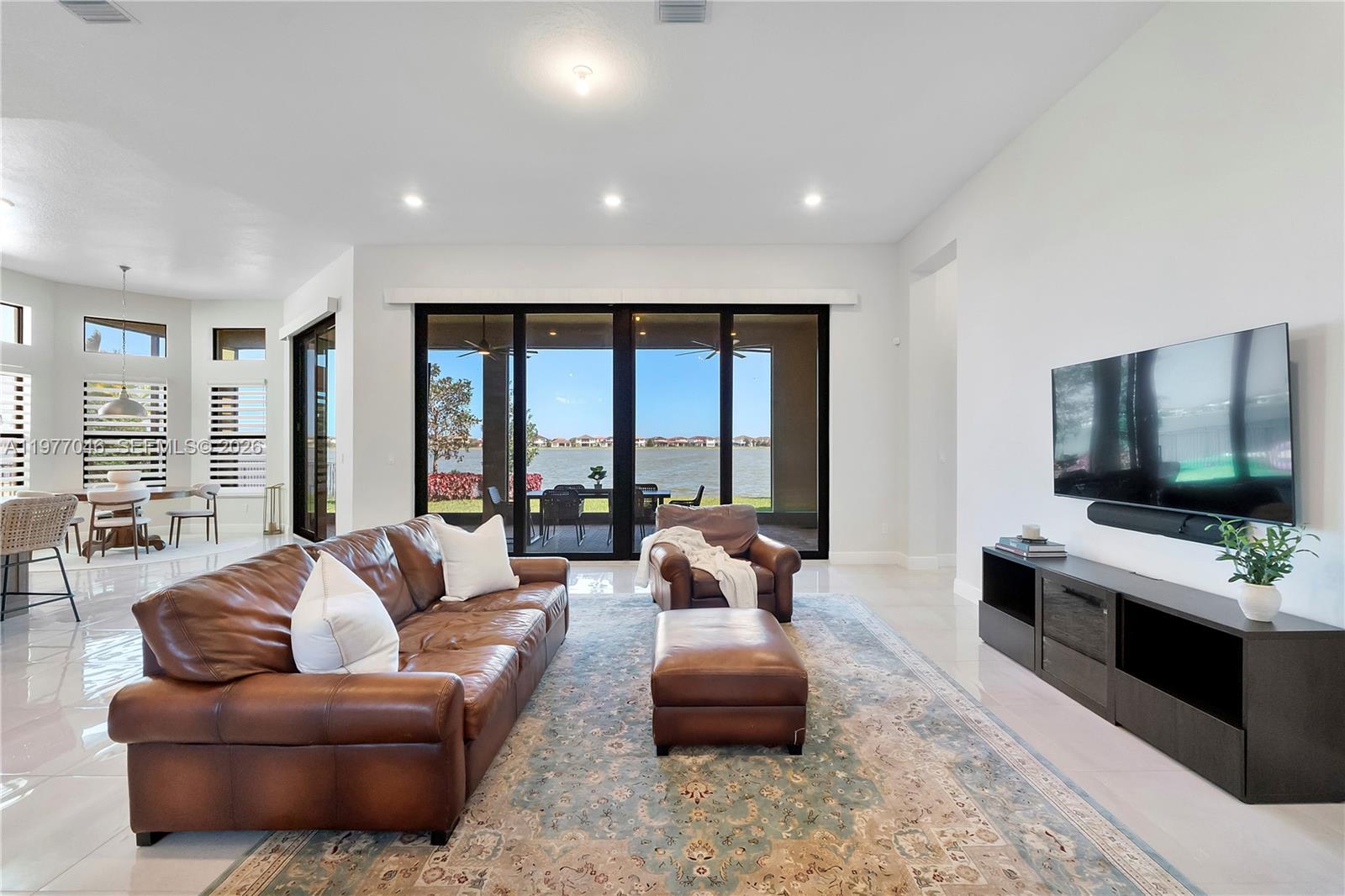 8950 W Parkland Bay Trl Parkland, FL 33076