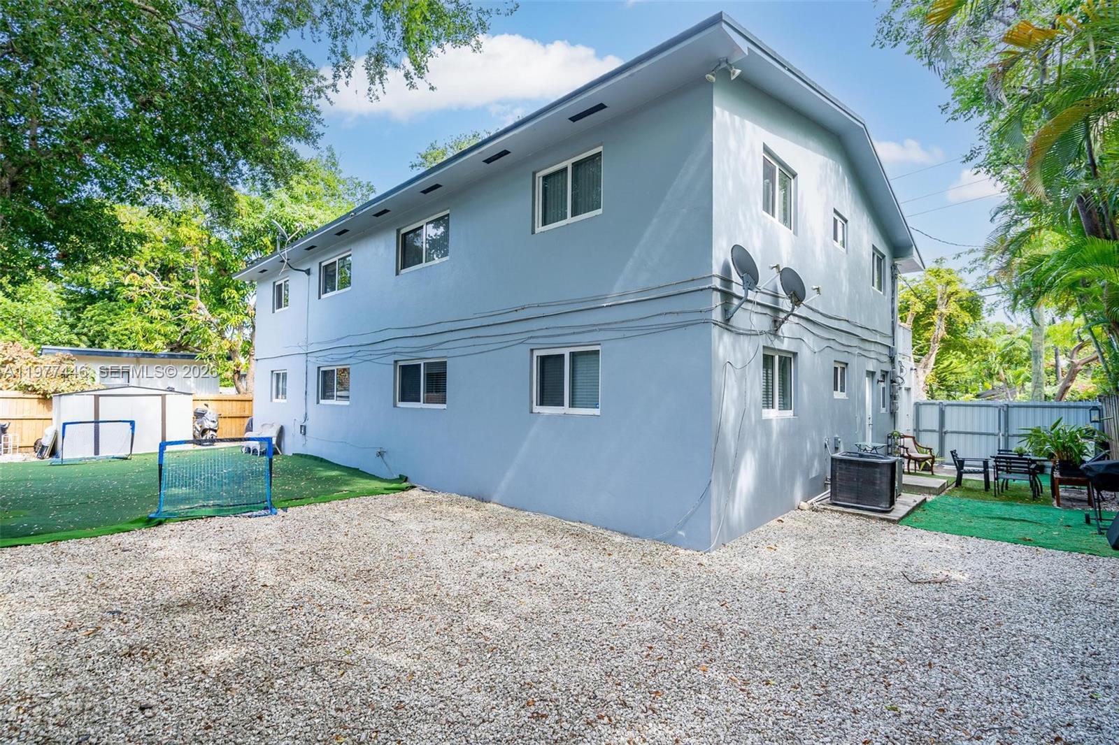 661 NE 61st St #3 Miami, FL 33137