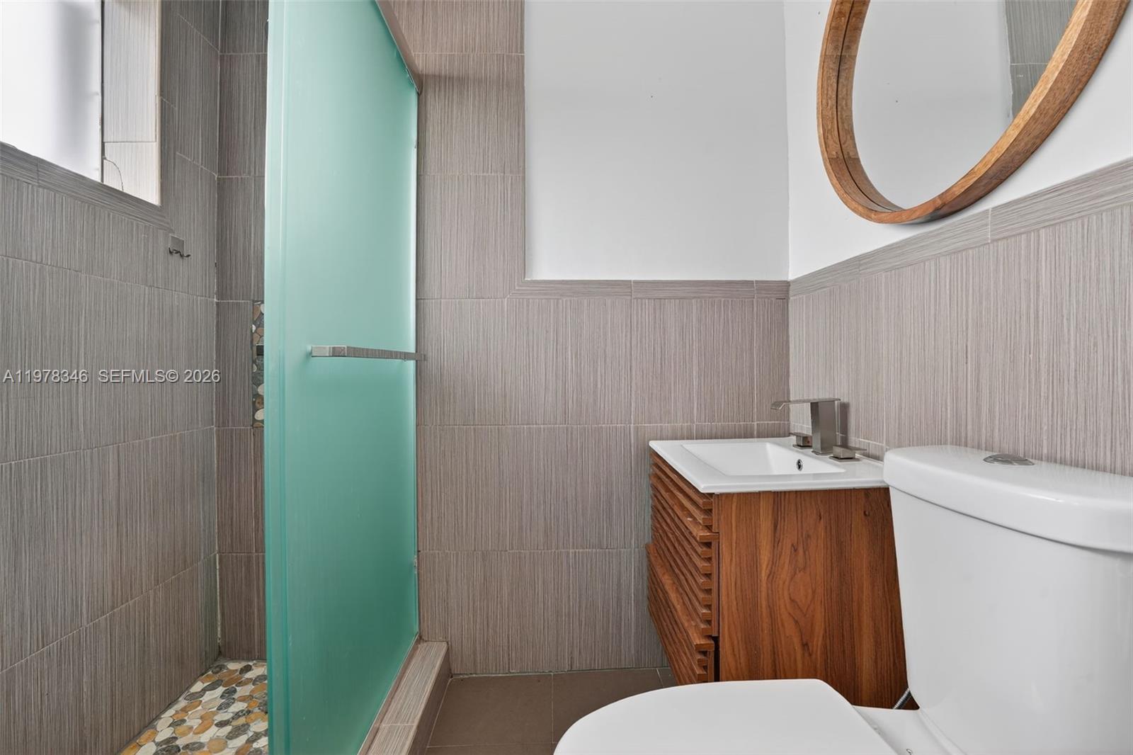 425 NE 114th St Miami, FL 33161