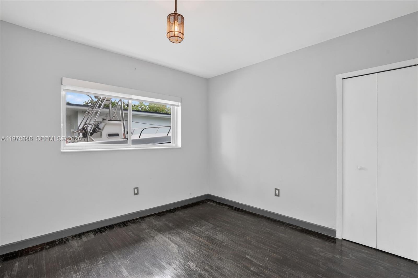 425 NE 114th St Miami, FL 33161