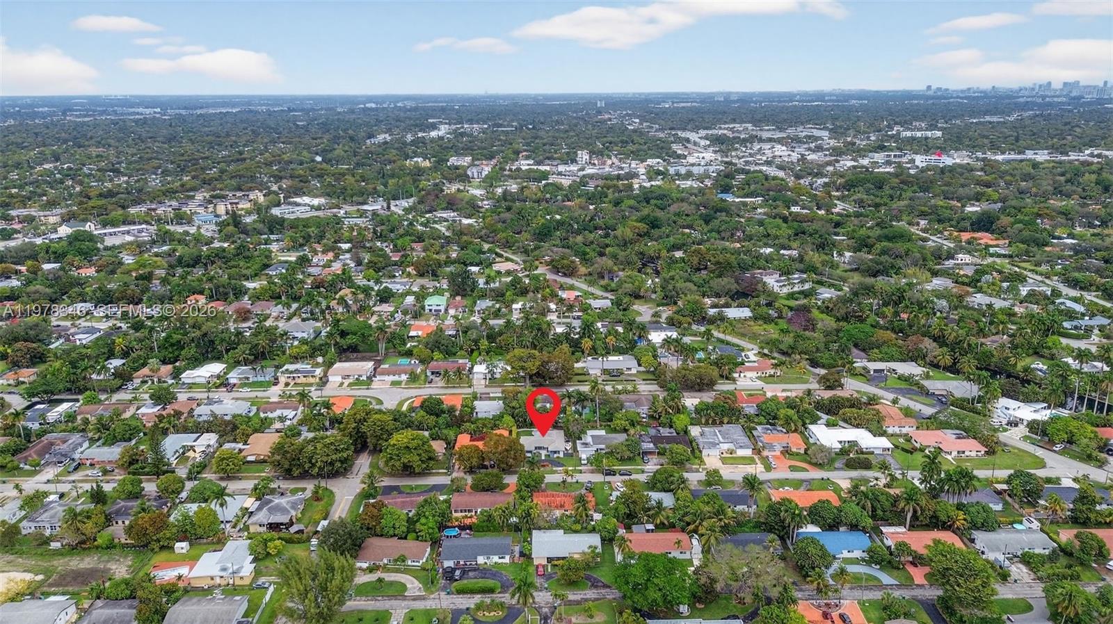 425 NE 114th St Miami, FL 33161