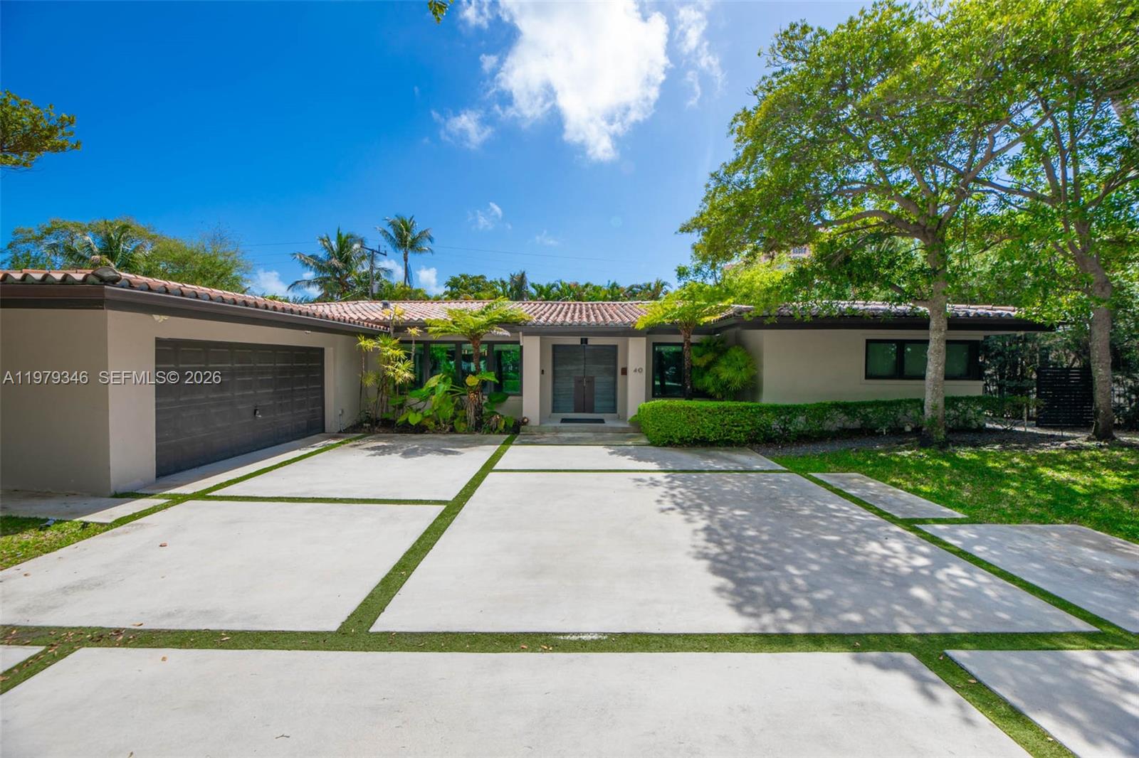 40 S Prospect Dr Coral Gables, FL 33133
