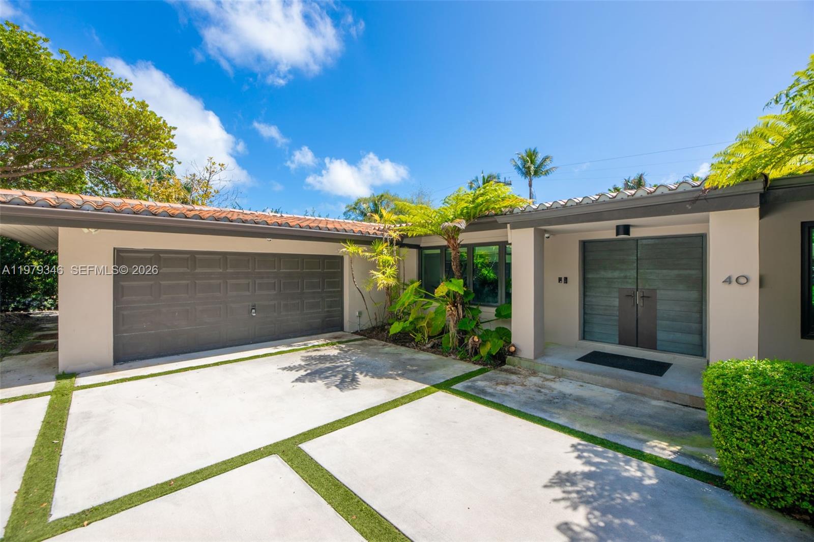 40 S Prospect Dr Coral Gables, FL 33133