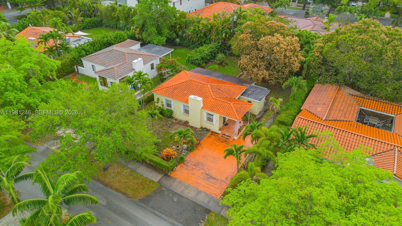 512 Mendoza Ave Coral Gables, FL 33134
