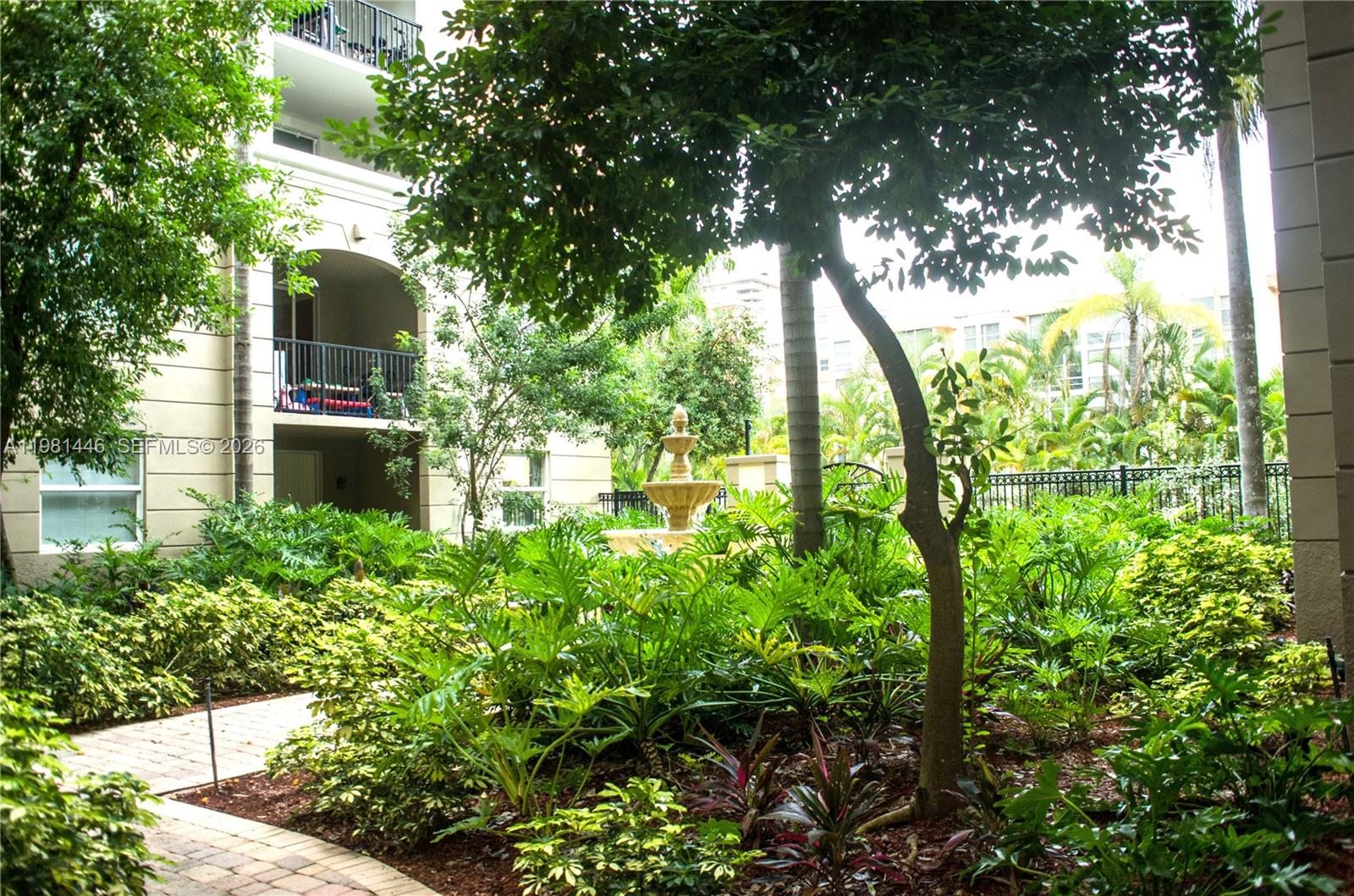 image Porto Bellagio Condo47