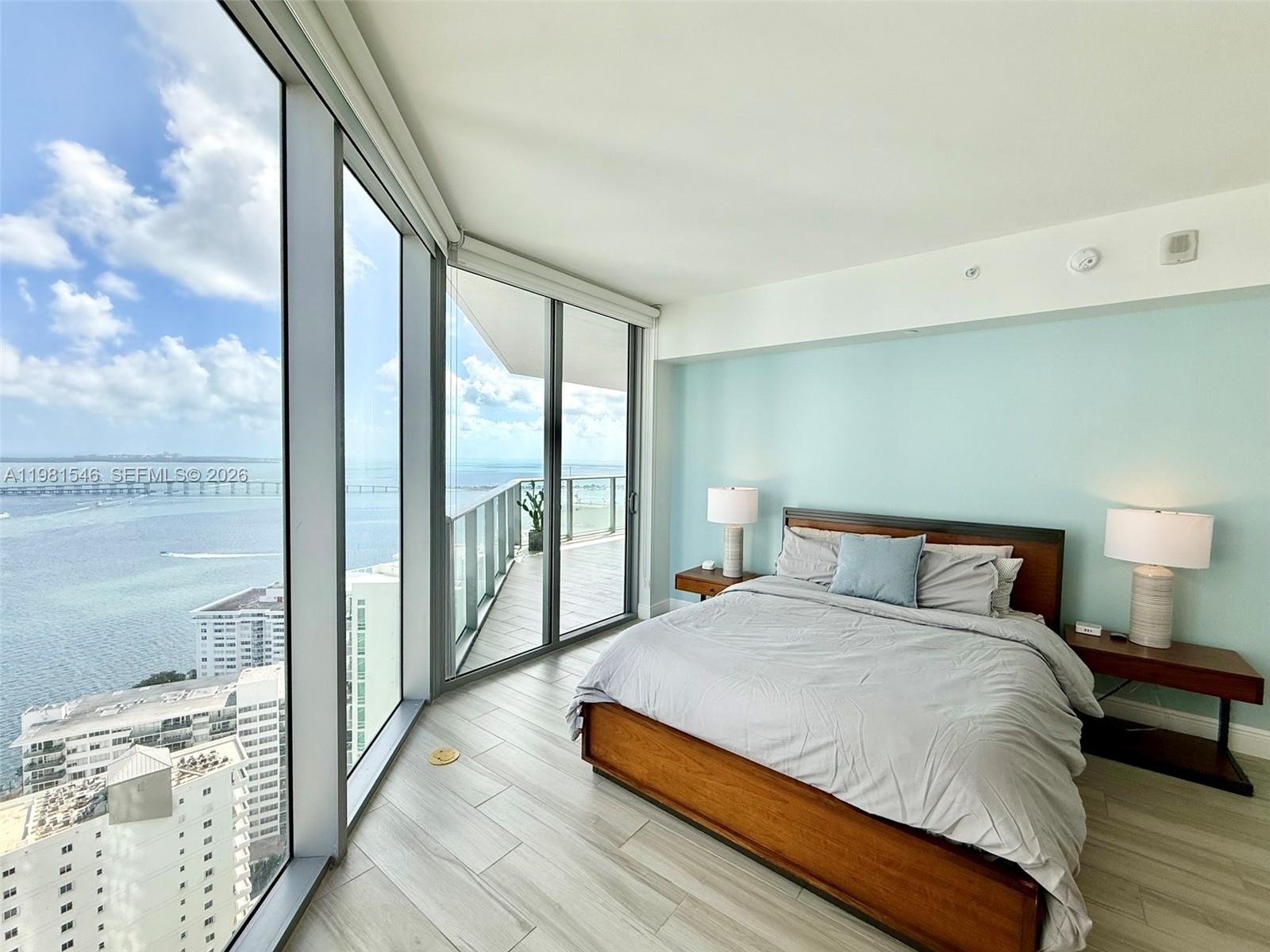 1300 Brickell Bay Dr #3406 Miami, FL 33131