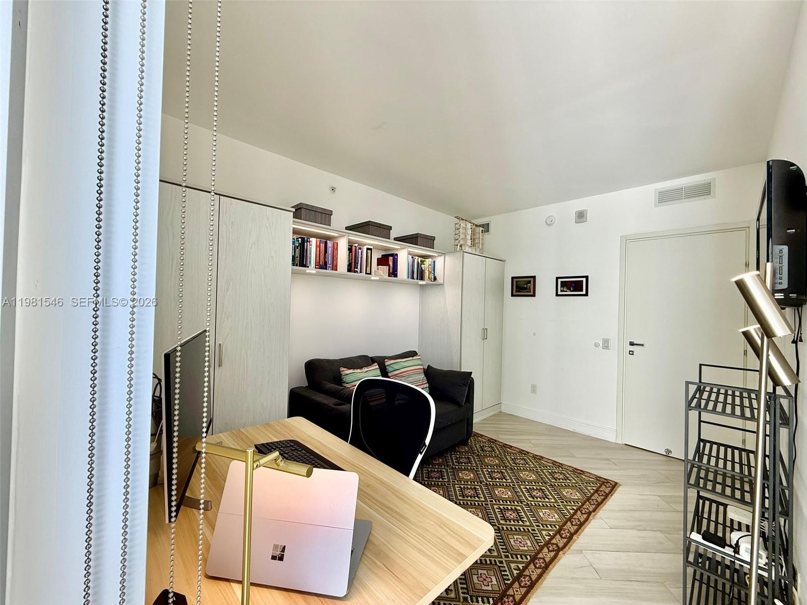 1300 Brickell Bay Dr #3406 Miami, FL 33131