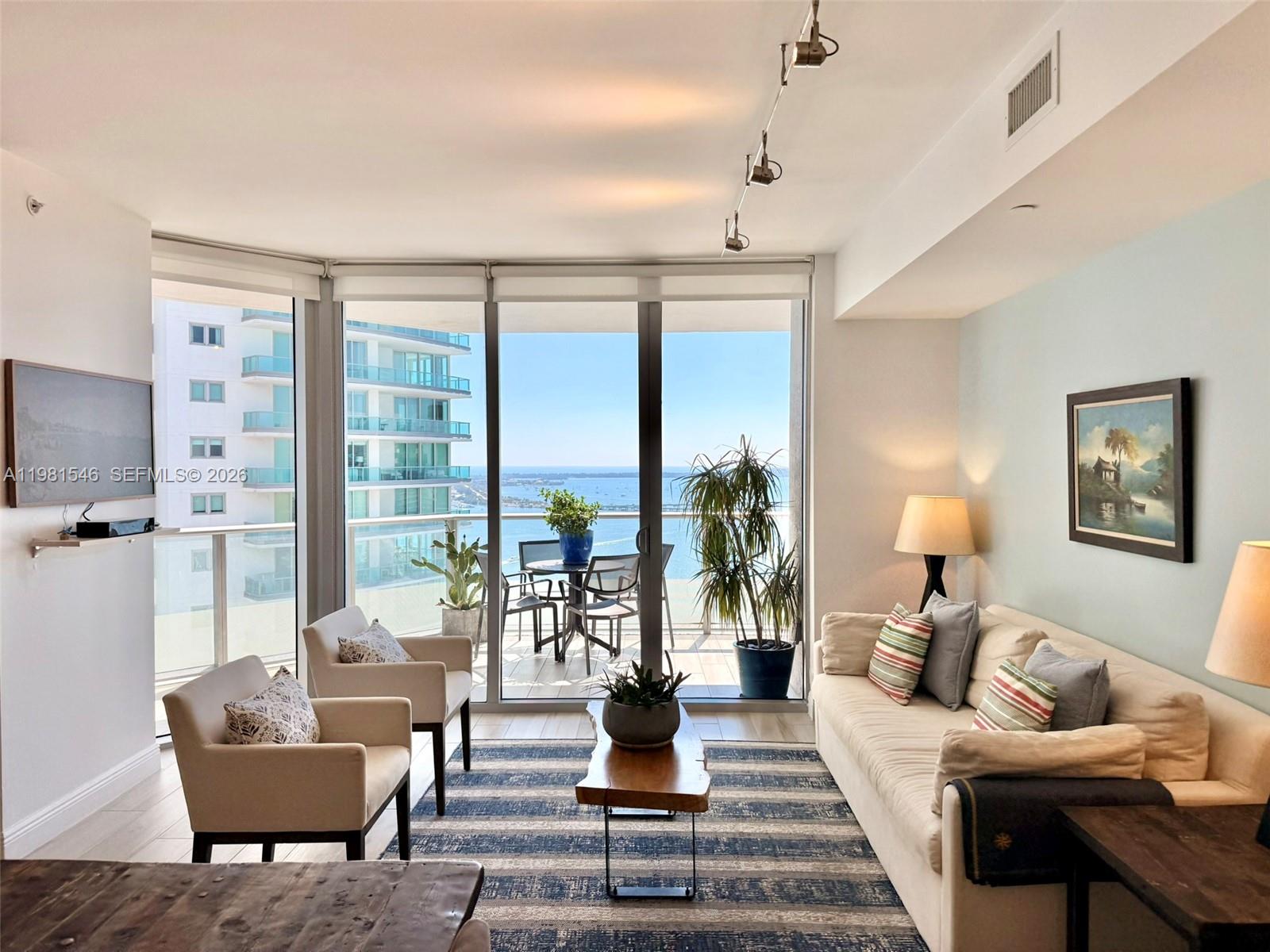 1300 Brickell Bay Dr #3406 Miami, FL 33131