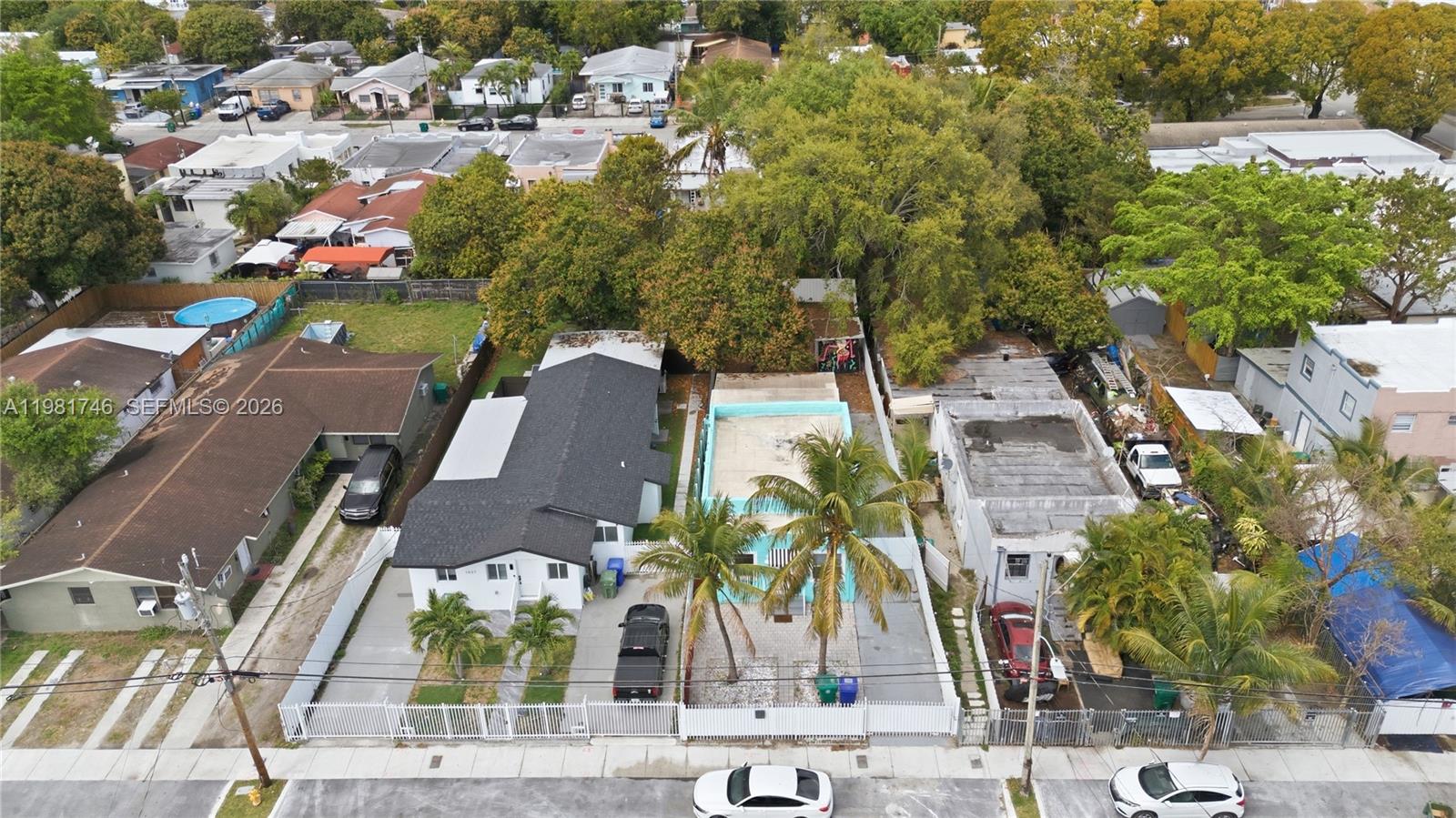 1431 NW 30th St Miami, FL 33142