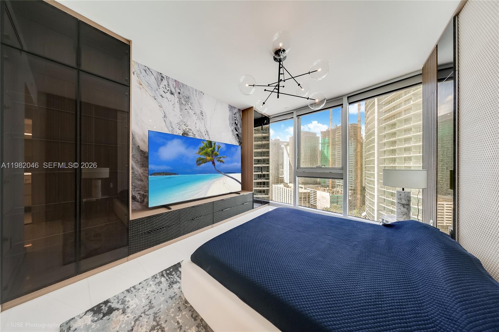 300 Biscayne Blvd Way #2307W Miami, FL 33131