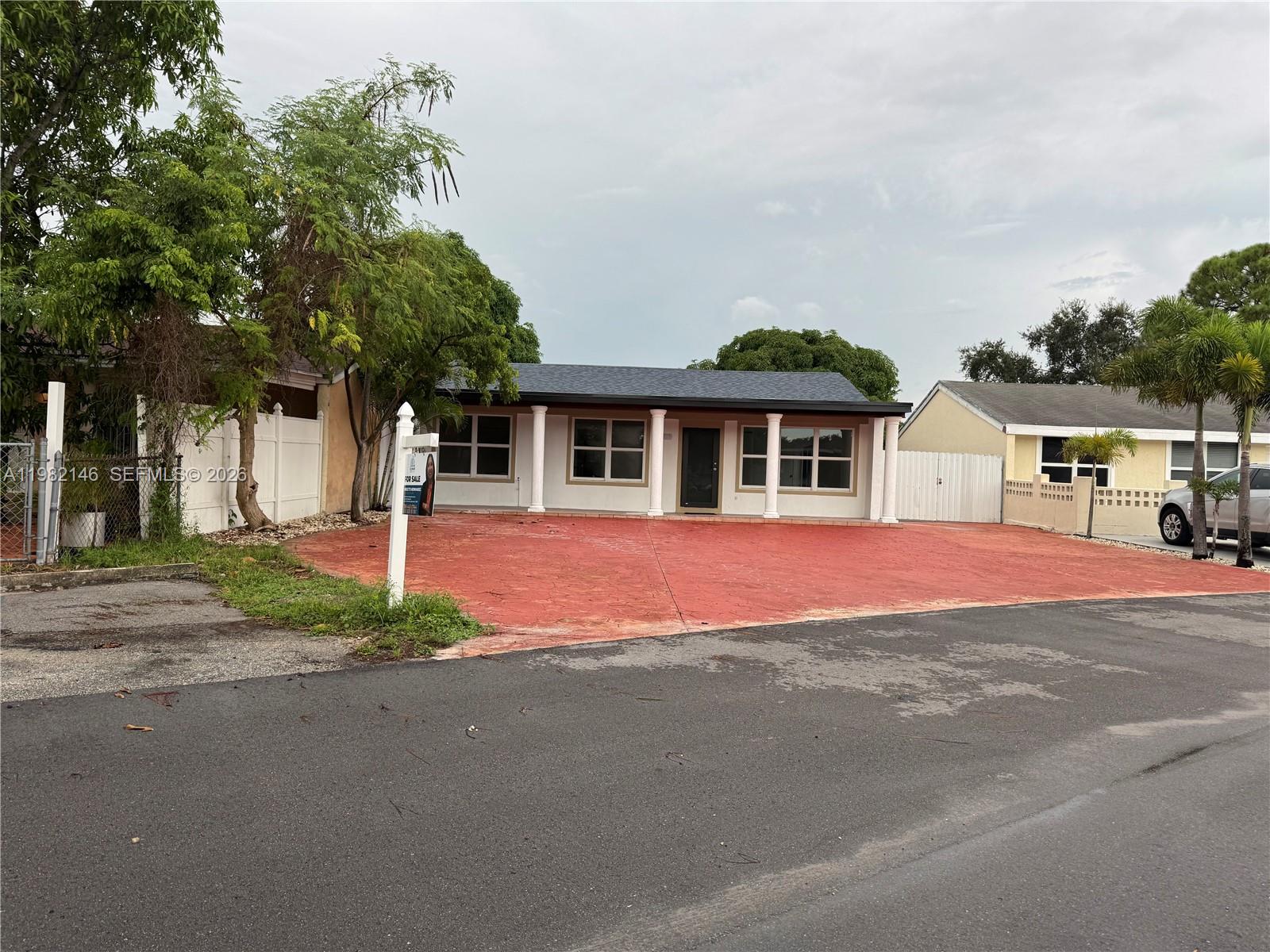 20819 NW 41st Ave Rd Miami Gardens, FL 33055