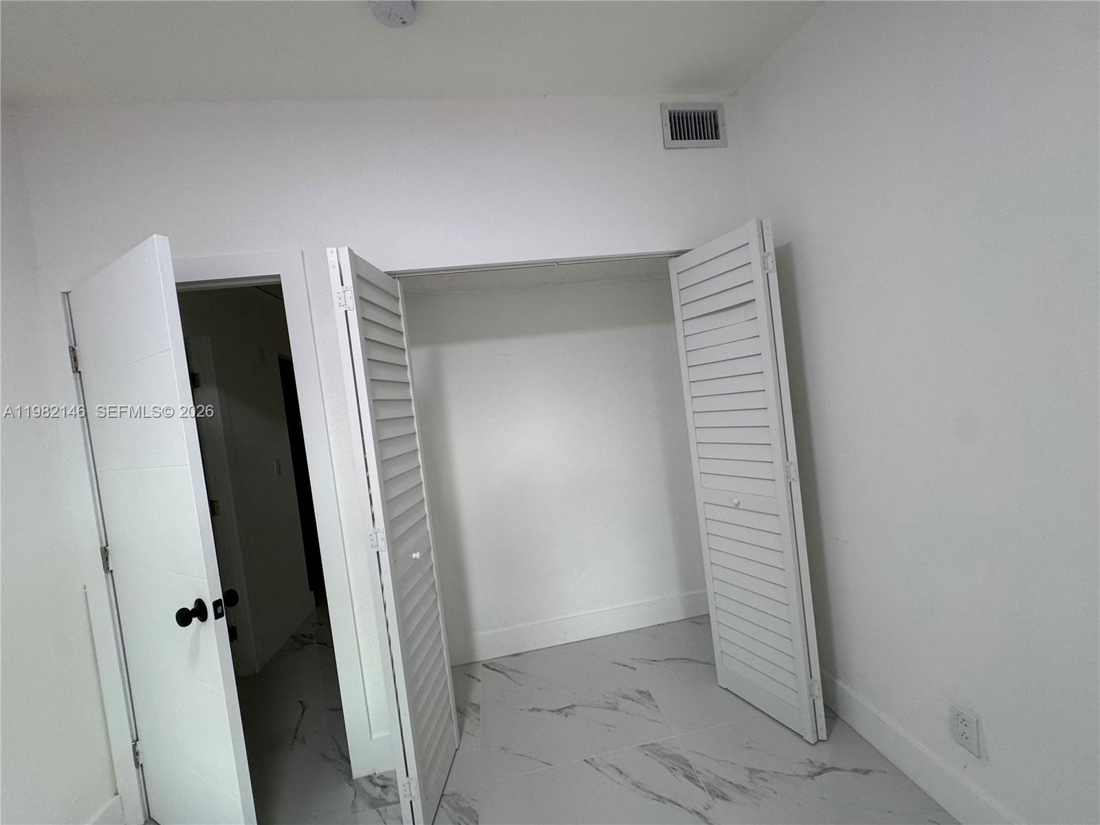 20819 NW 41st Ave Rd Miami Gardens, FL 33055