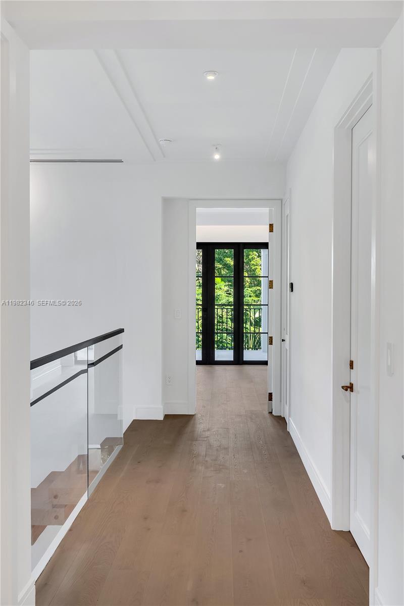 4191 Battersea Rd Miami, FL 33133