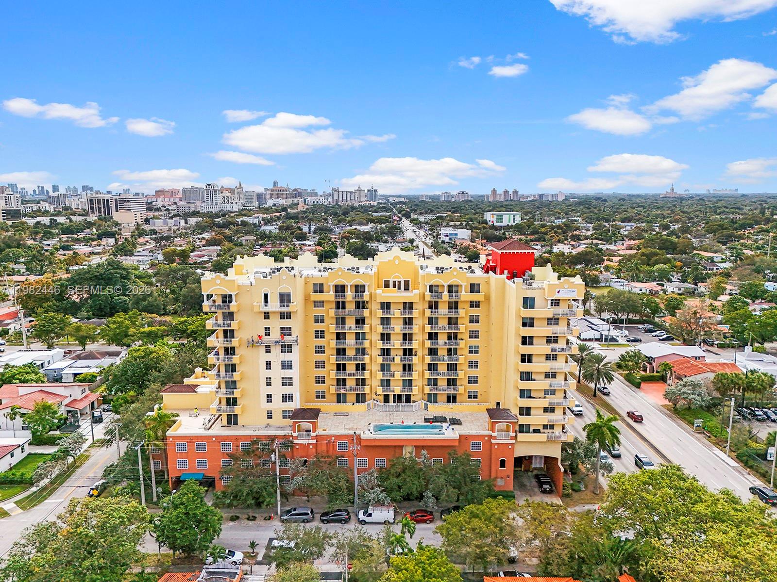 215 SW 42nd Ave #801