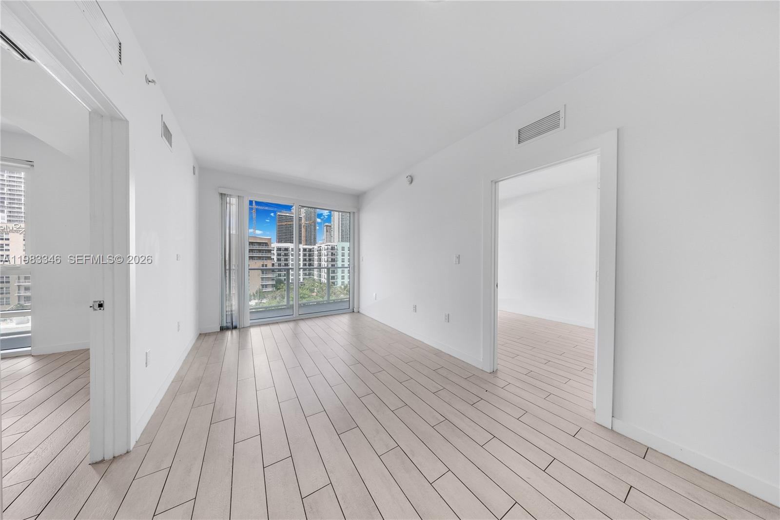 image 26 Edgewater15